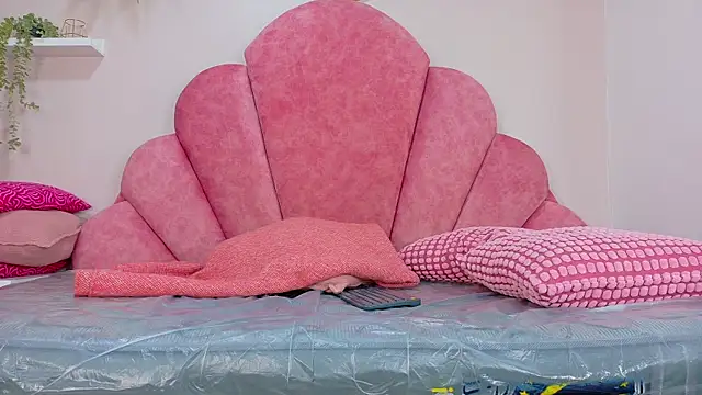 SamanthaSky__'s cam snapshot