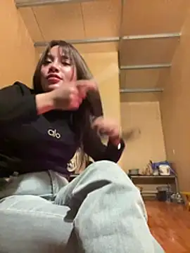 Merry_babyy's cam snapshot