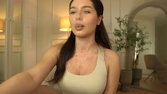 Ashley-Evans's cam snapshot