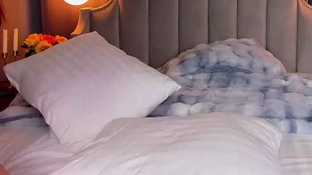 SonyaParker live sex cam