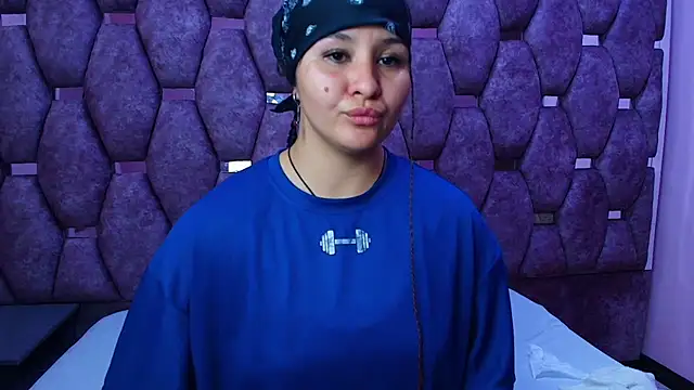 AlaSmith's cam snapshot