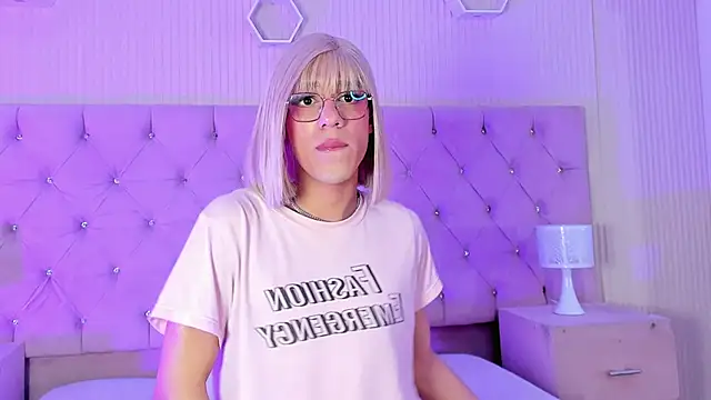 AdharaSweet1_ live sex cam