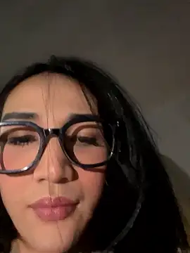 redhotties live sex cam