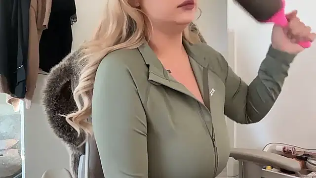 blairbella's cam snapshot