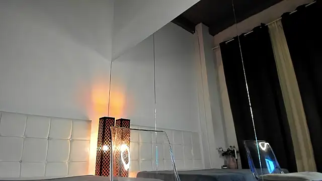 AmiraRees's cam snapshot