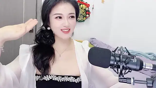 starsqimei live sex cam