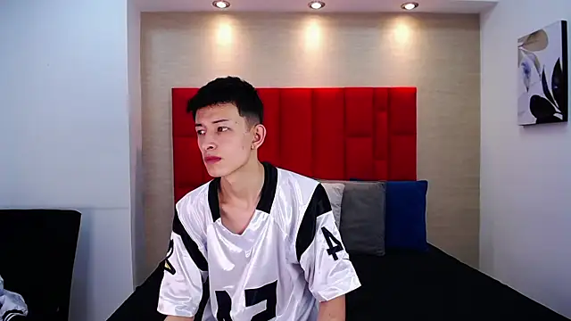 MaikCarver live sex cam