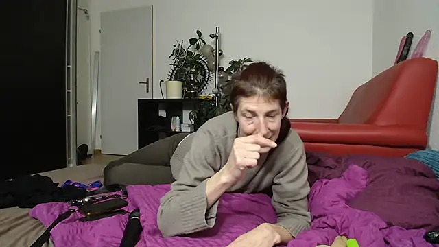 HerrundFrau-M live sex cam