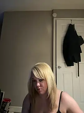 SilverSeductress's cam snapshot