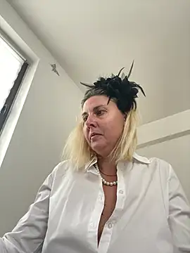 Amelia9798's cam snapshot