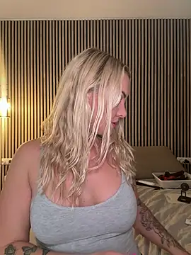 NastyMilf_'s cam snapshot