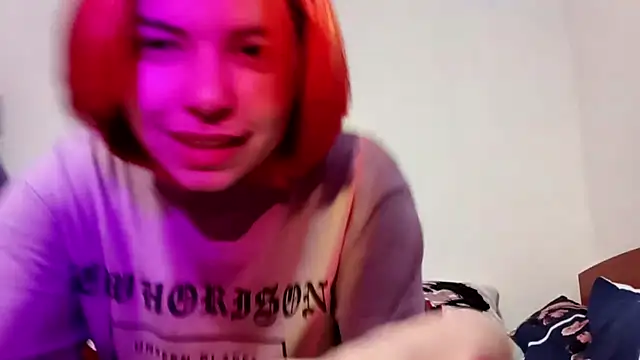 Evakpoplover's cam snapshot