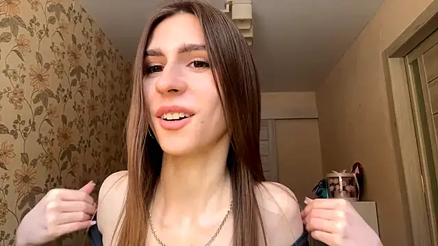 ElsieKuhlmann live sex cam