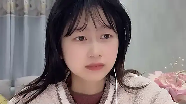 nuannuan35593 live sex cam