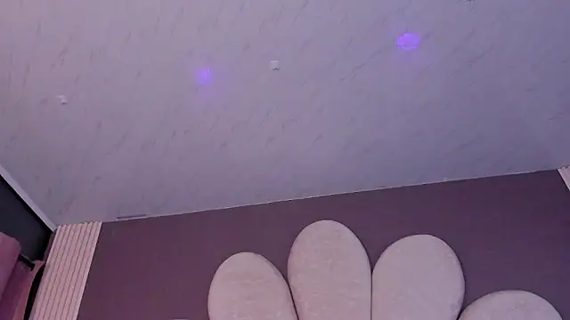 MeganR_'s cam snapshot