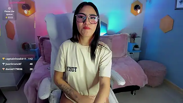 Hiyori_Bloom_'s cam snapshot