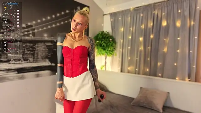 LanaReals's cam snapshot