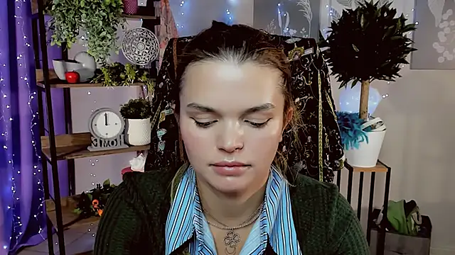 SaraGolben's cam snapshot