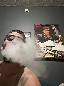 busnfatnutsLildee's cam snapshot