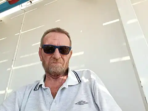 forexxxx_man's cam snapshot