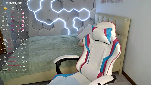 aliicemeow's cam snapshot