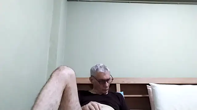 BIGUNCUTHARDCOCK's cam snapshot