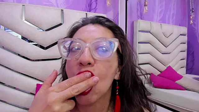 KristalVelvet's cam snapshot