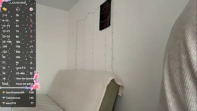 GilySuper's cam snapshot