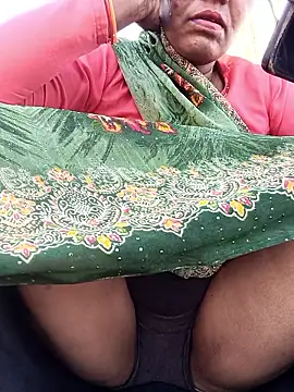 Pinky12A live sex cam