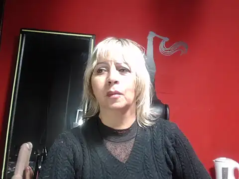 KLOE_PIELL's cam snapshot