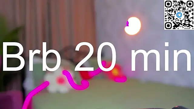 Soft_Lina's cam snapshot