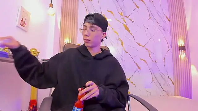 Nikolay_Gregori live sex cam