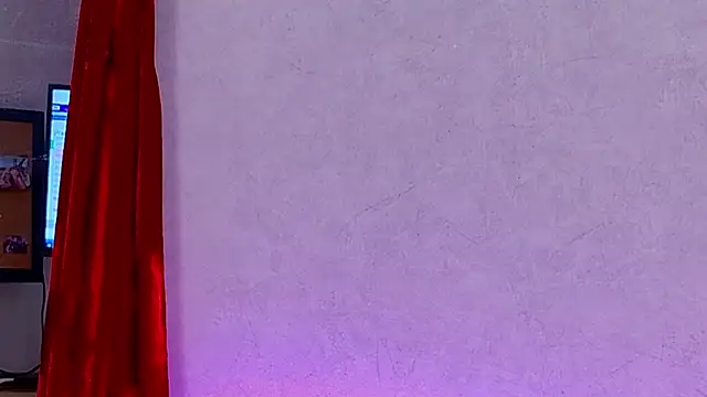 EllaCanny's cam snapshot