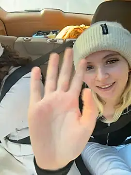 LillyOcean live sex cam