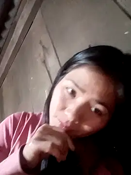 Lyssa-a live sex cam