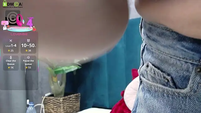 Roxie_Anne's cam snapshot