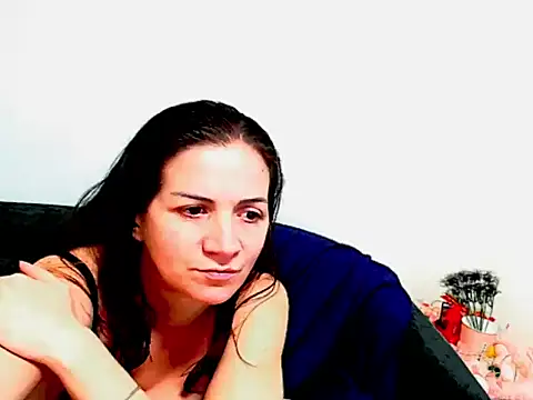 Kitty4_love_u's cam snapshot