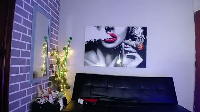 Kityy_cumm live sex cam