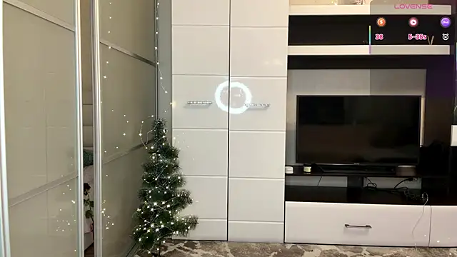 ElgaBlumer's cam snapshot