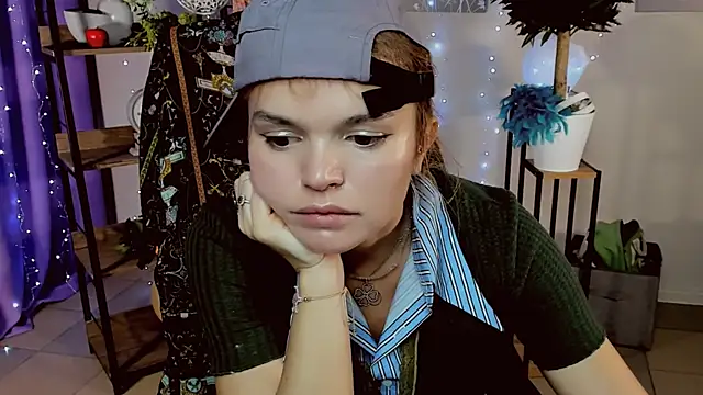 SaraGolben's cam snapshot