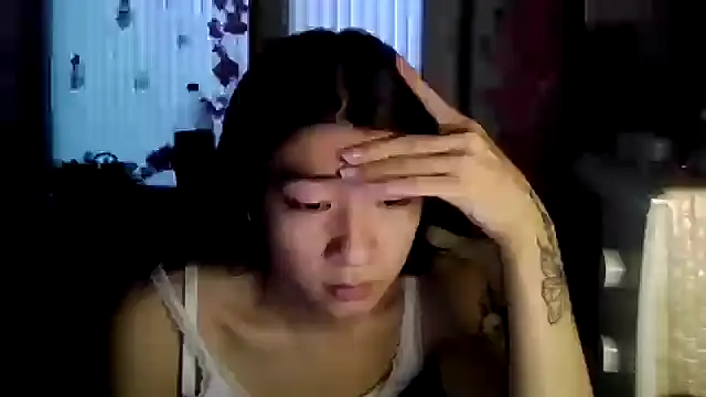 CarlyJoy live sex cam