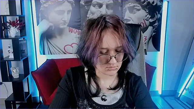 Sylvia_Reed live sex cam