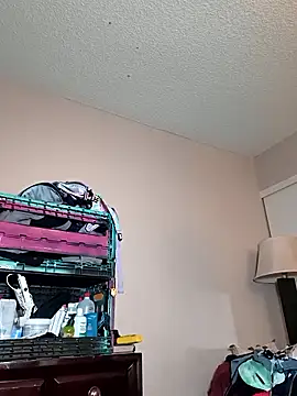 renegade_vyxxen live sex cam