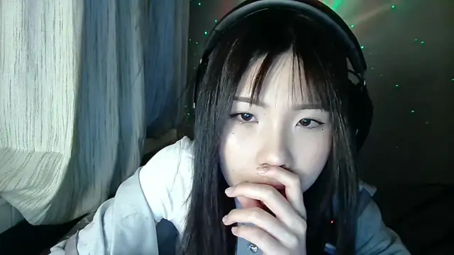 AprilOnilll's cam snapshot