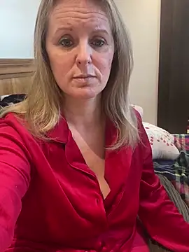 madamlillyrose live sex cam