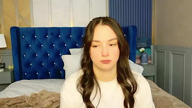 Amber_Bond's cam snapshot