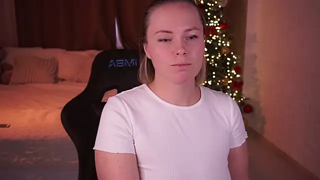 Charming_Daphny live sex cam