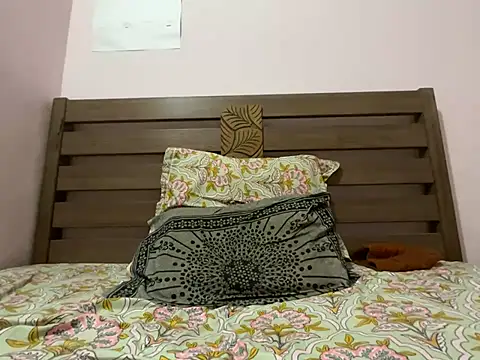 jellypuffie_22's cam snapshot