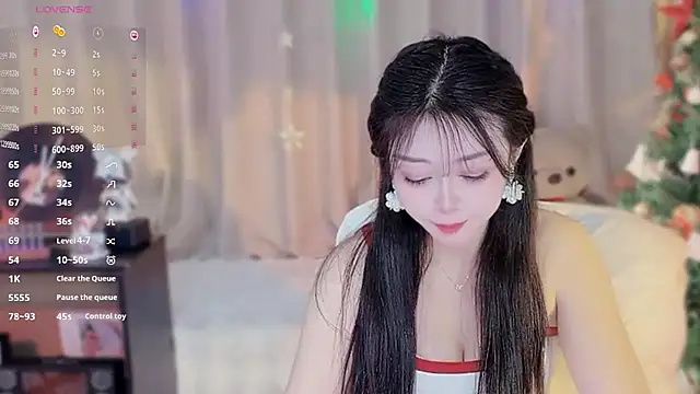 Yiluo95 live sex cam