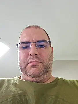 Andrew1900529 live sex cam